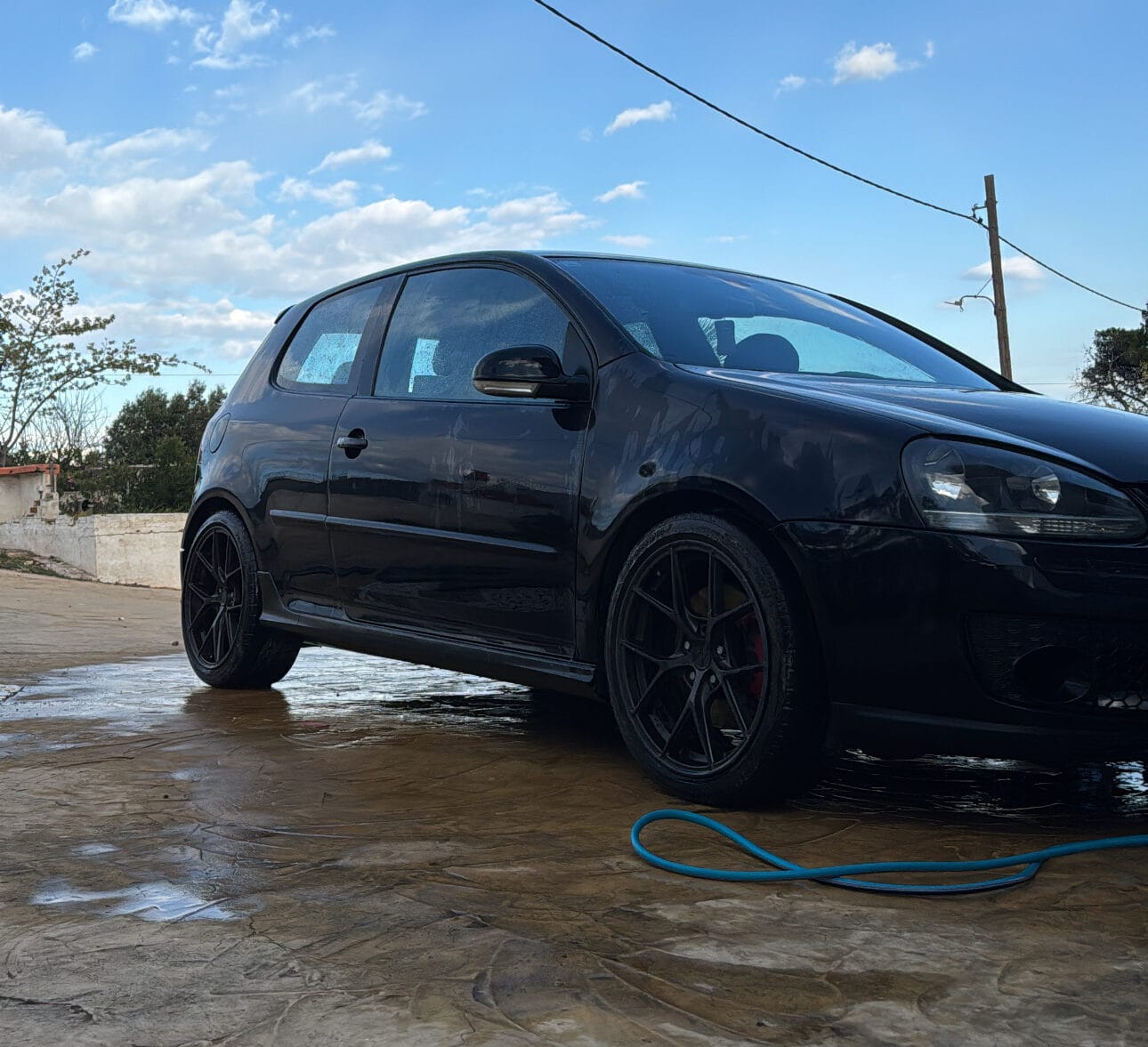 VolkswagenGolfGTI2007b